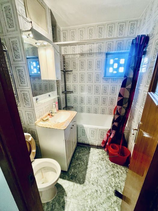 Inchiriez apartament 3 camere Calea Bucuresti