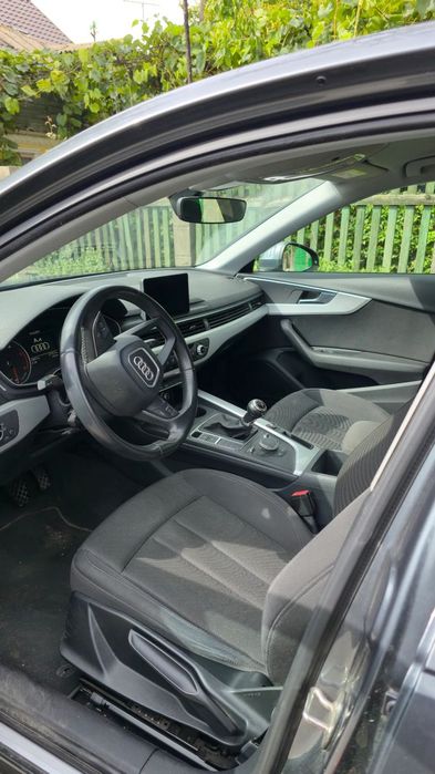 AUDI A4 2018 — imagine 5
