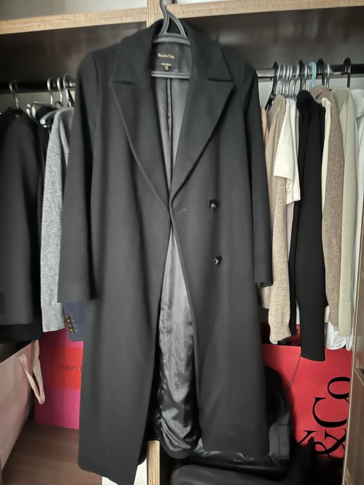 Продам шерстяное пальто Massimo Dutti