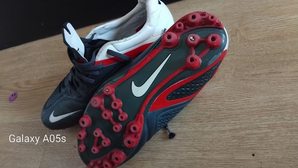 Мъжки бутонки Nike