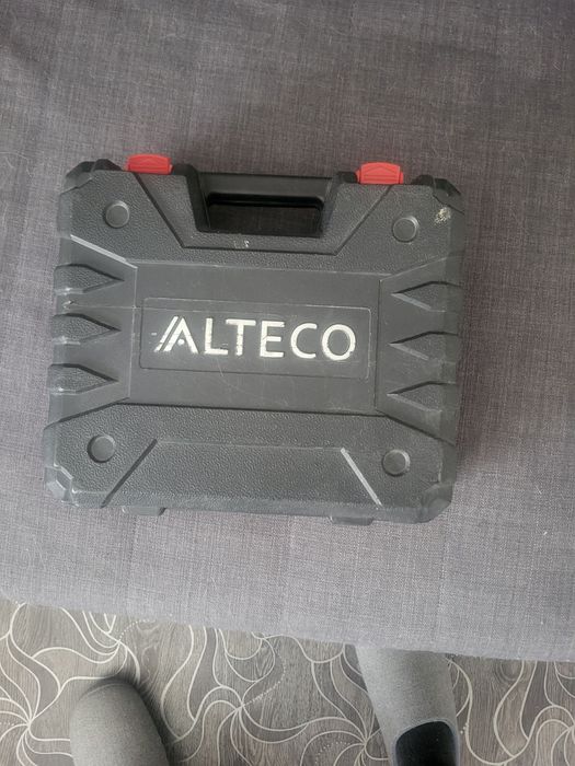 Продам шуруповёрт