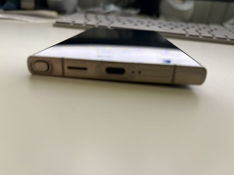 Samsung Galaxy S24 ULTRA titanium violet