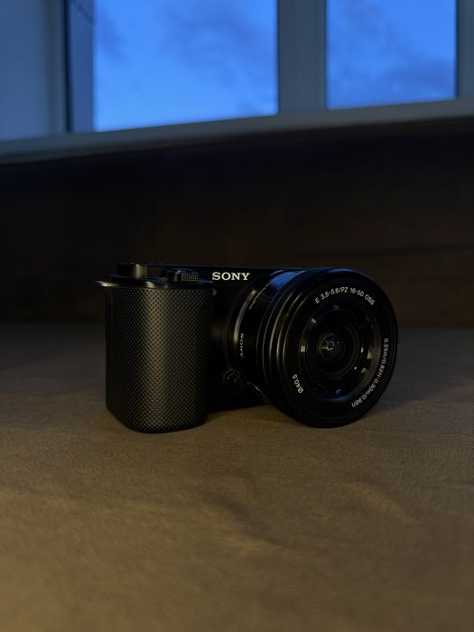 Sony ZV-E10/RED/Paccpoчка