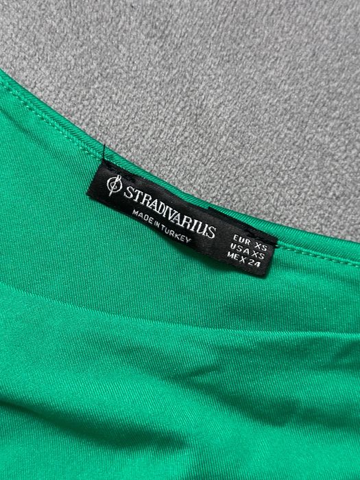 Късо зелено потниче Stradivarius