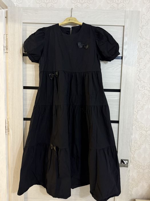 Продам платья 3000 тг