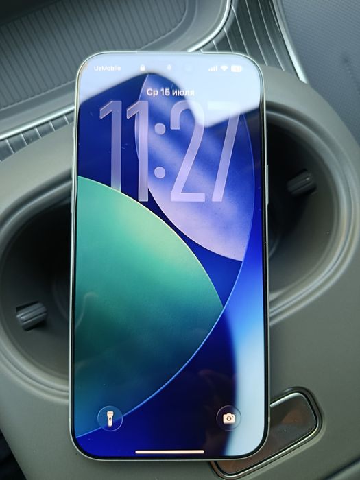 iPhone 17 Pro Max, Silver, 256 GB.