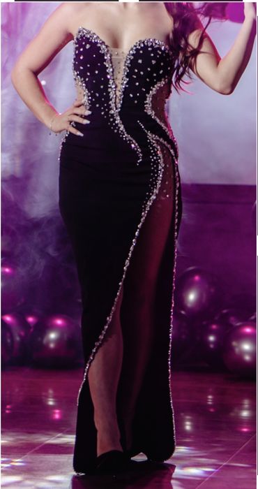 Vand Rochie Bandage cu Pietre