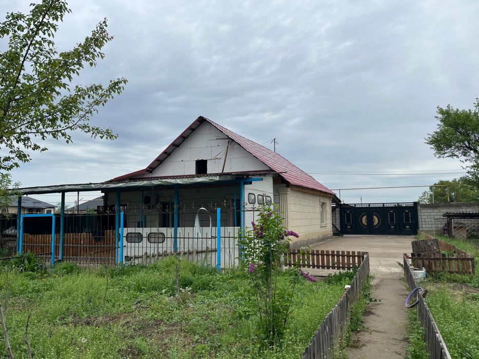 Срочно продаеться 3-х комнатний дом