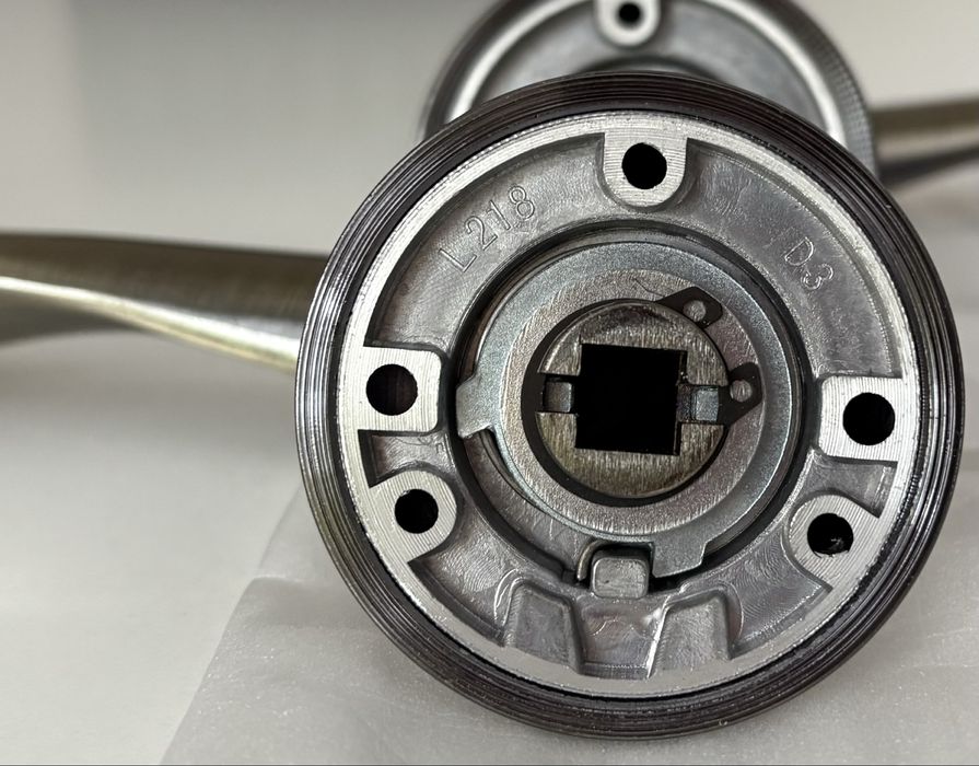 Ручки дверные новые