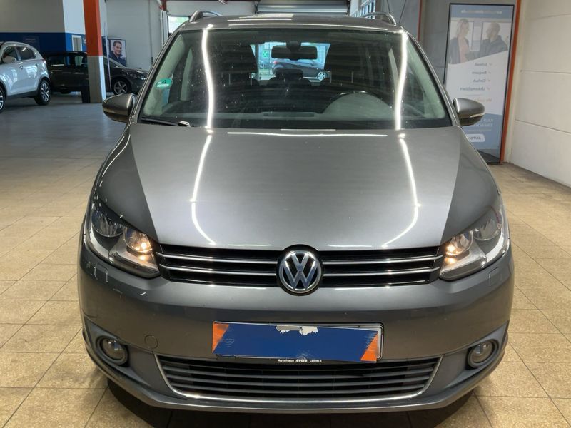 Volkswagen Touran 1.6 TDI Comfortline 2011