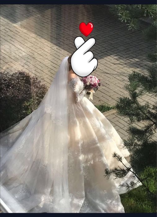 Продам срочно свадебное платье