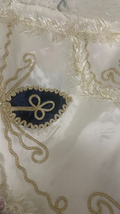 Официални дрехи за СюНет