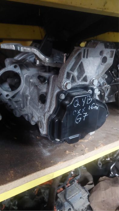 Cutie viteze QYB motor de 1,6 CXX