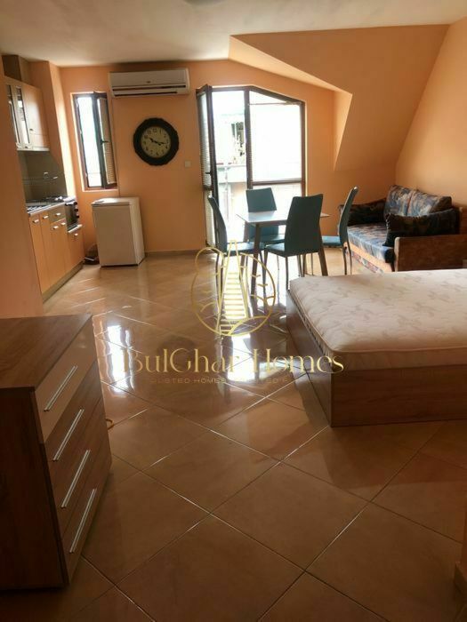 Дава се под наем Едностаен апартамент в Варна, Червен площад - 48 кв.м за 378.93 € - Снимка #10