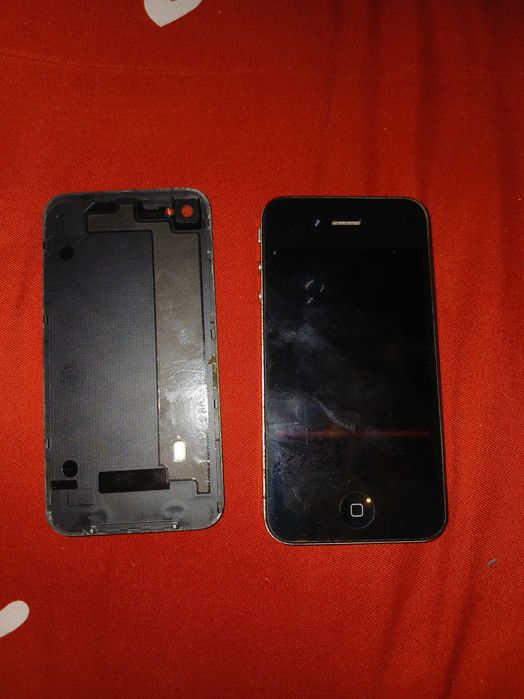 Iphone 4s, detalii in descriere