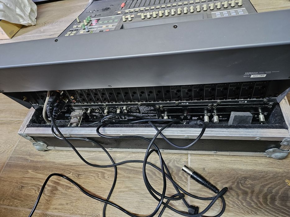 Mixer pasiv Yamaha O2R profesional, studio sau live