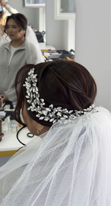 Макияж  прическа