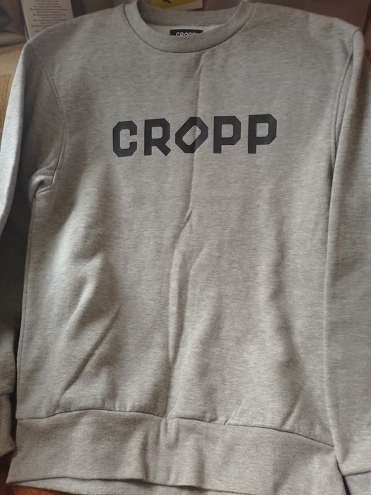 Блузи new balance и cropp