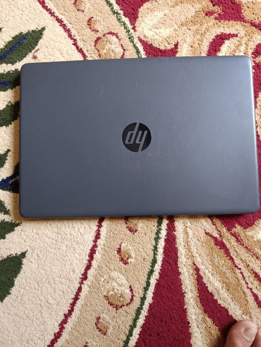 hp core i3 1005G1 8/256gb
