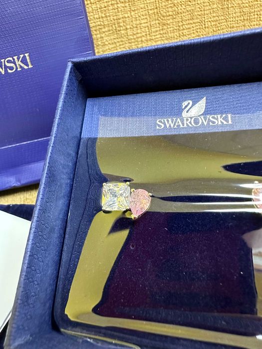 Обеци Swarovski Сваровски - нови - супер цена