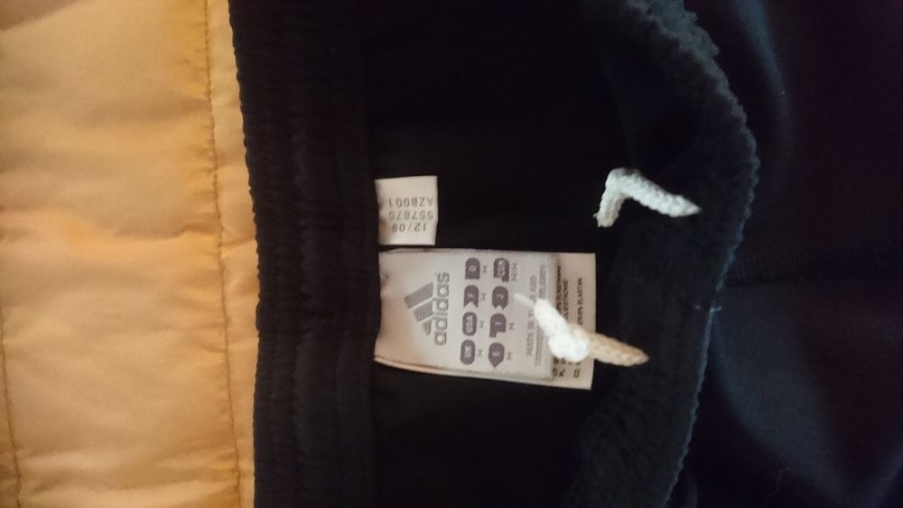 Pantalon scurt Adidas mulat mărimea m