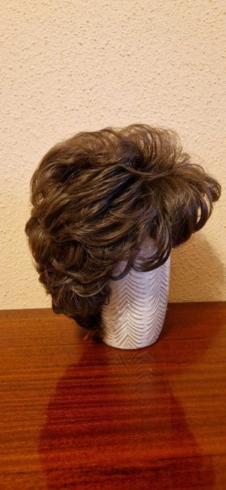 Peruca noua cu eticheta, nepurtata