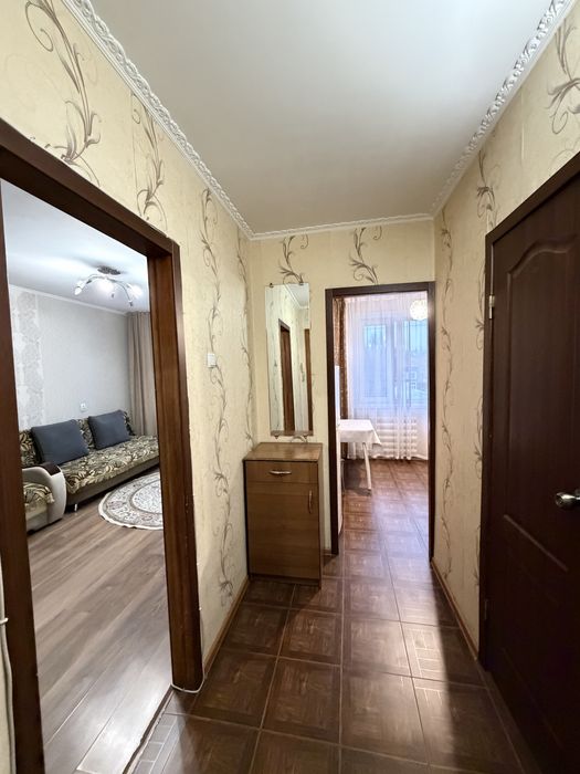 Помесячно 1 комнатную квартиру ресторан Атлантида