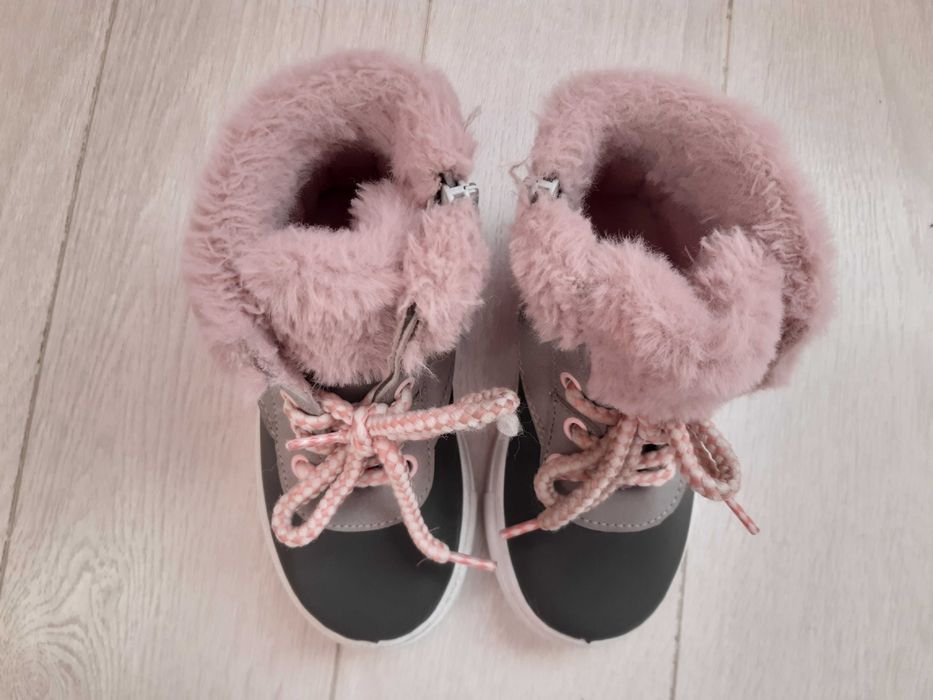 Ботушки 24  и 27 размер