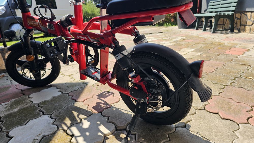 Vand bicicleta pliabila. Baterie 32Ah