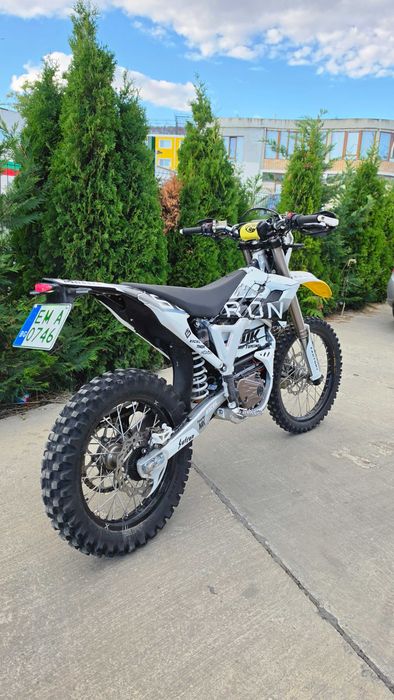 SurRon Storm Bee регистриран