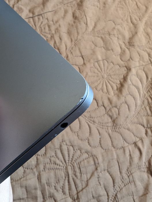 MacBook Pro M1 13", 258/8 GB