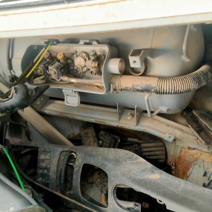 Газ балоны прадются