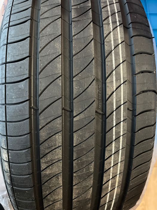 Vand anvelopa noua Michelin 225/50/R18