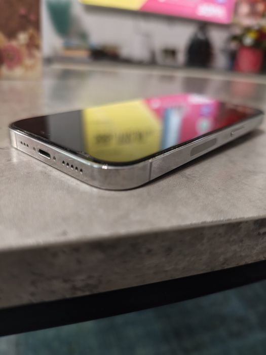 iPhone 14 Pro 256 GB White