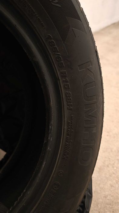 Гуми KUMHO HS52 EV 185/65 R15/ 88H - летни за EV