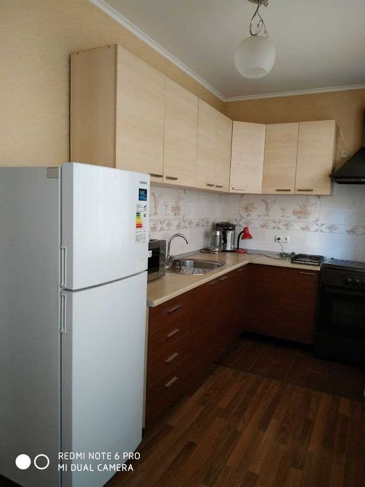 Срочно сдается 2/3/4 м.Космонавтов за 650