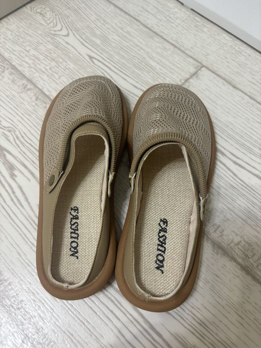 Продам сандали   -3000т