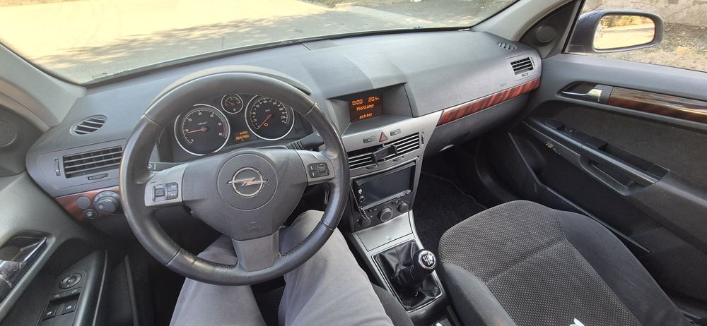Opel Astra H 2006