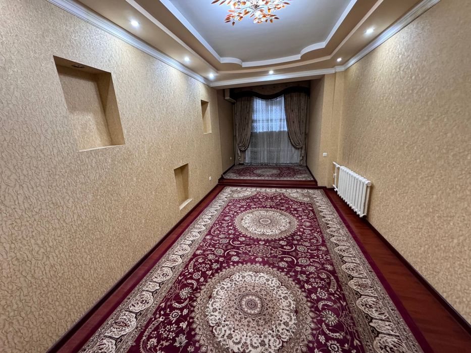 #125 Лабзак, Ц12, продается квартира с обстановкой 3/3/4