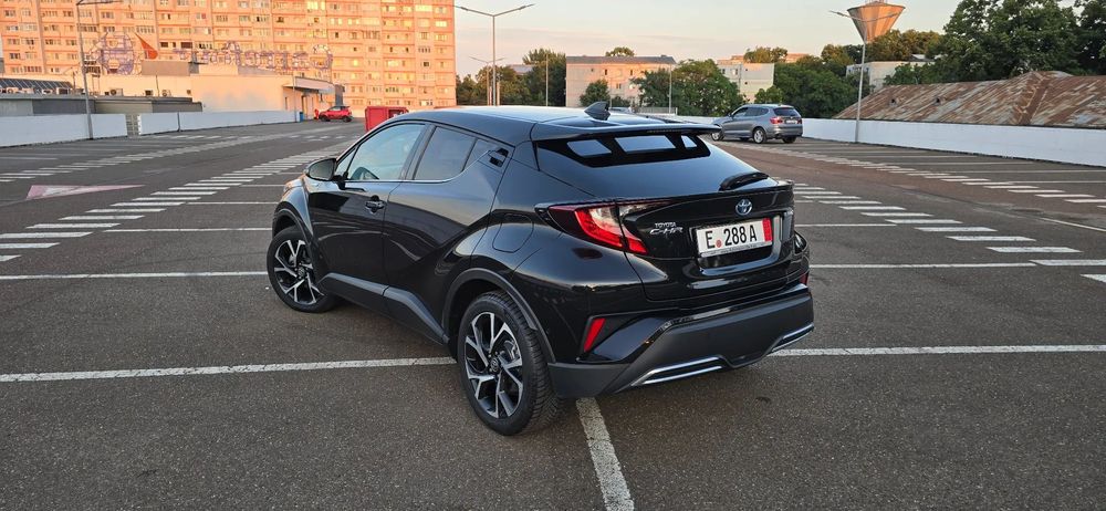 Toyota C-HR Import Germania de la Pers Fizica 2.0 Hybrid 184cp Team Deutschland