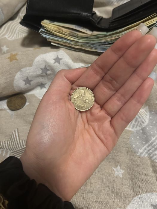 Moneda cu Papa Francisc