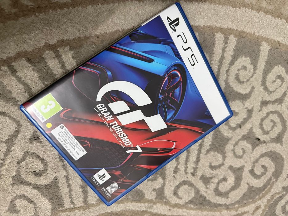 Grand turismo    PS5