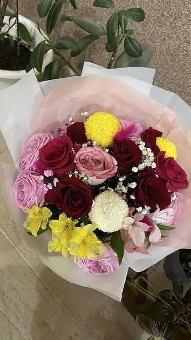 Букет цветов свежие