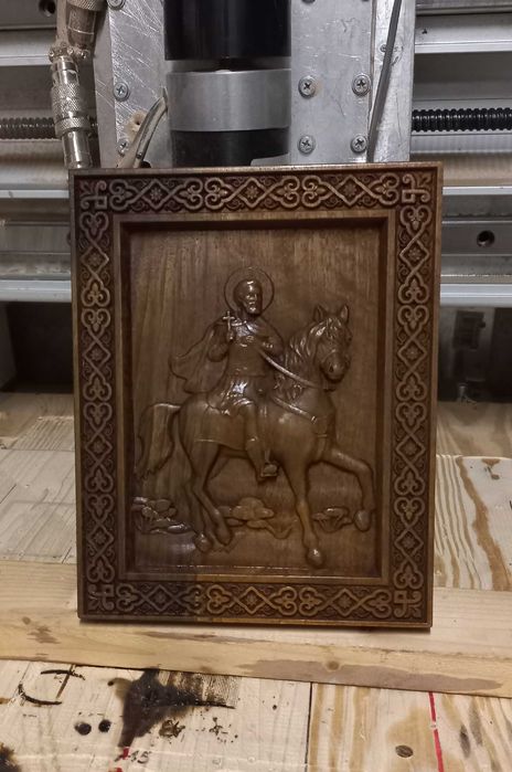 Икона "Свети Георги-победоносец".Машинна дърворезба.