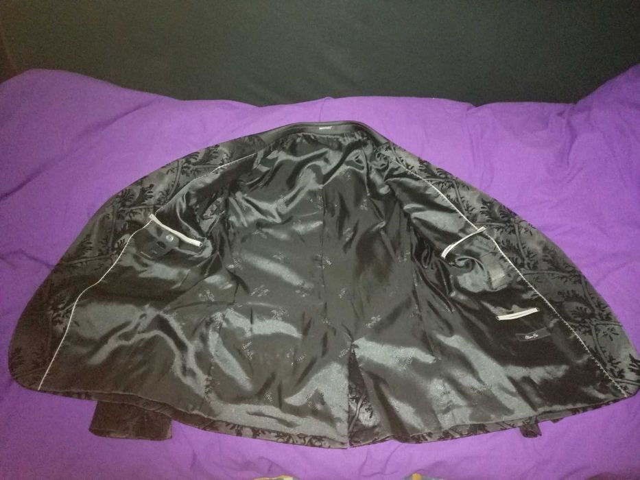 Smoking, plus pantaloni