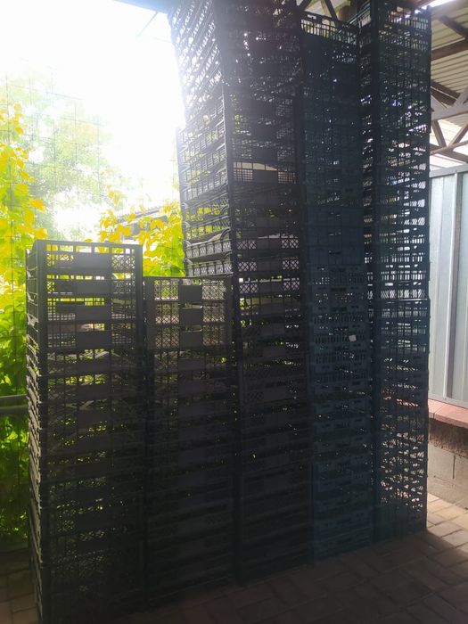 Даром плассмассовые ящики