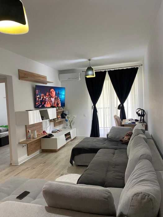 Apartament 2 camere 54MP,incazire pardoseala , loc de parcare , Stefan cel Mare