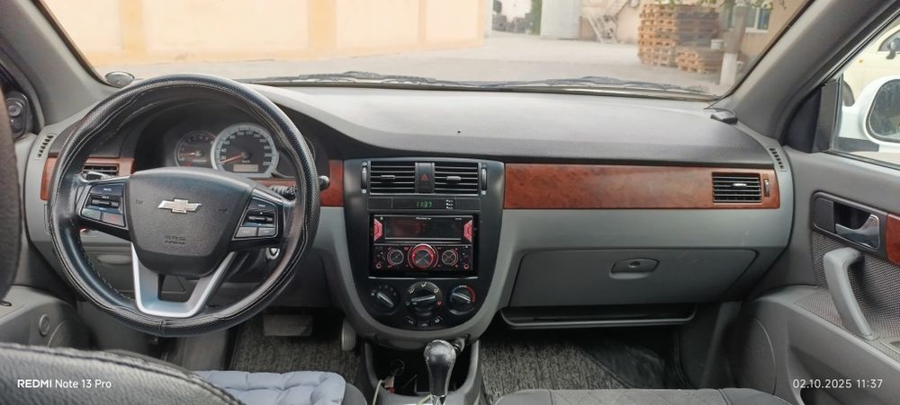 Продается Chevrolet Lacetti 1.6