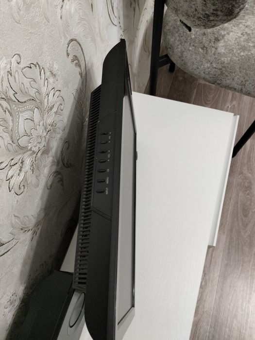 Продаю новый маленький  телевизор.