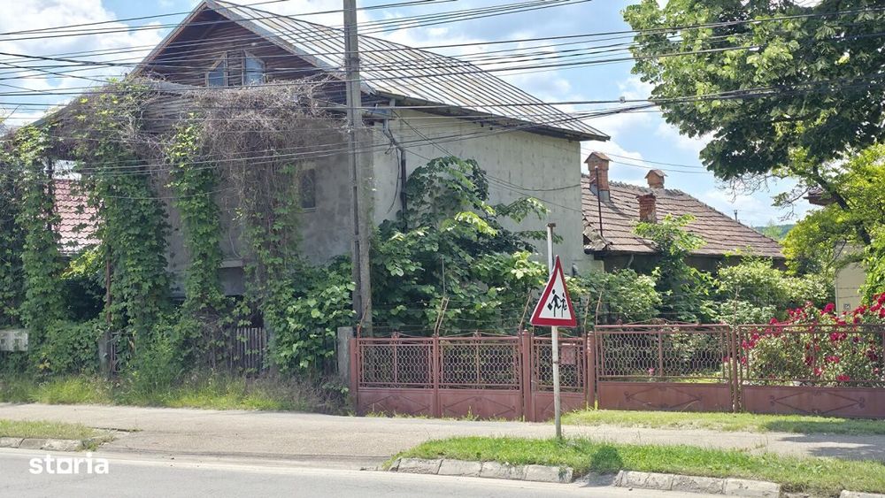 PROPRIETAR-Casa de vanzare (vila), Pucioasa ( Dambovita )